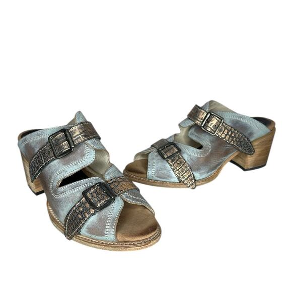 NWOB Freebird Steven Caprice Slip On Heeled Sandals Leather Big Buckle Size 11 - Picture 3 of 10